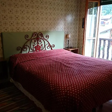 Alpi Rosa Apartman *